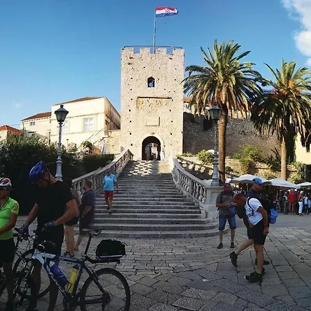 With A Fireplace 388 Dom wakacyjny *