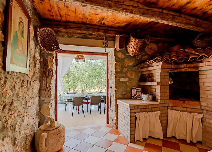 With A Fireplace 388 度假居 斯顿