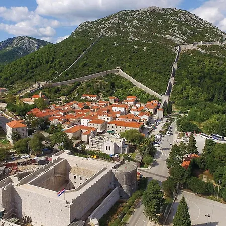 別荘 With A Fireplace 388 *