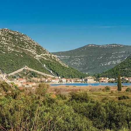 Beautiful Home In Ston With Wifi Holiday home Ston