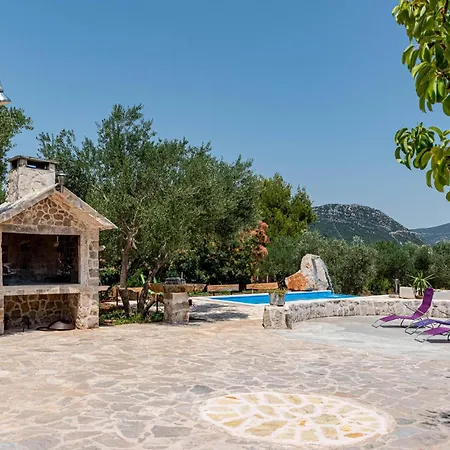 Beautiful Home In Ston With Wifi * Ston